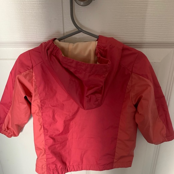 Baby Girl Patagonia Jacket 6-12 Month - Picture 2 of 3